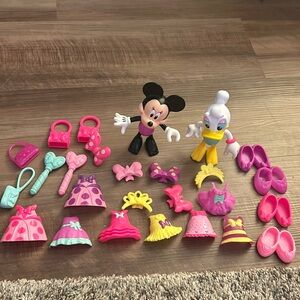 Minnie and Daisy Bowtique Set